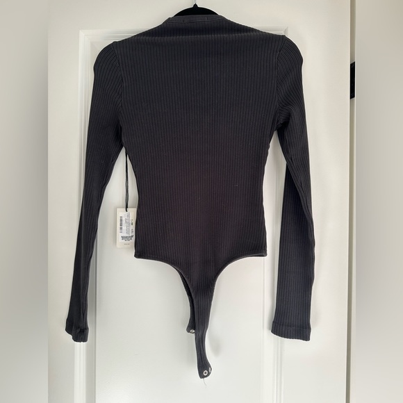 Agolde Tavi Deep V Thong Body Suit - Dark Grey - Size Small - Picture 2 of 5